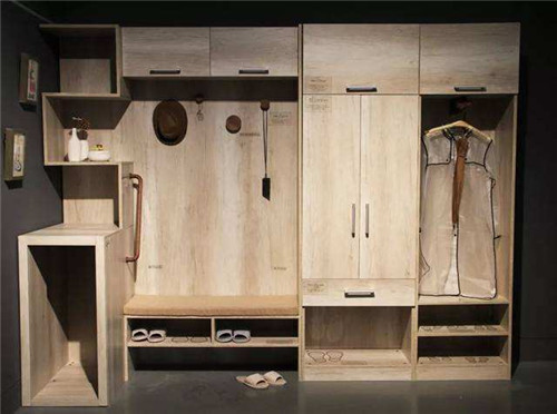 迪歐集團更名 教育家具板塊正式上線