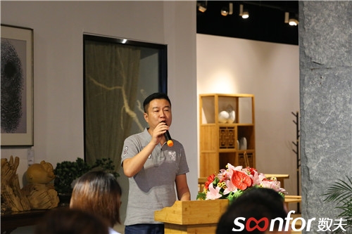 味家項目經(jīng)理陳耿