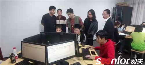 圍觀作業檢查