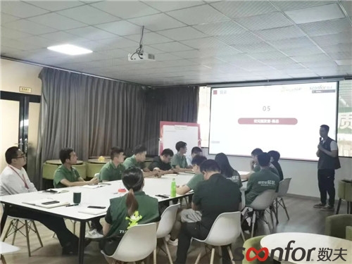 數(shù)夫?qū)嵤╊檰栍嘈臉s