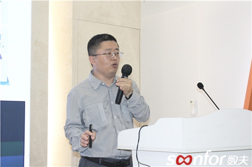 （周廣倉(cāng)老師）