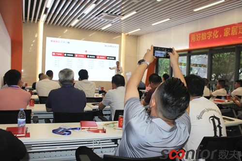 （數夫資深顧問劉亦輝老師做案例剖析）